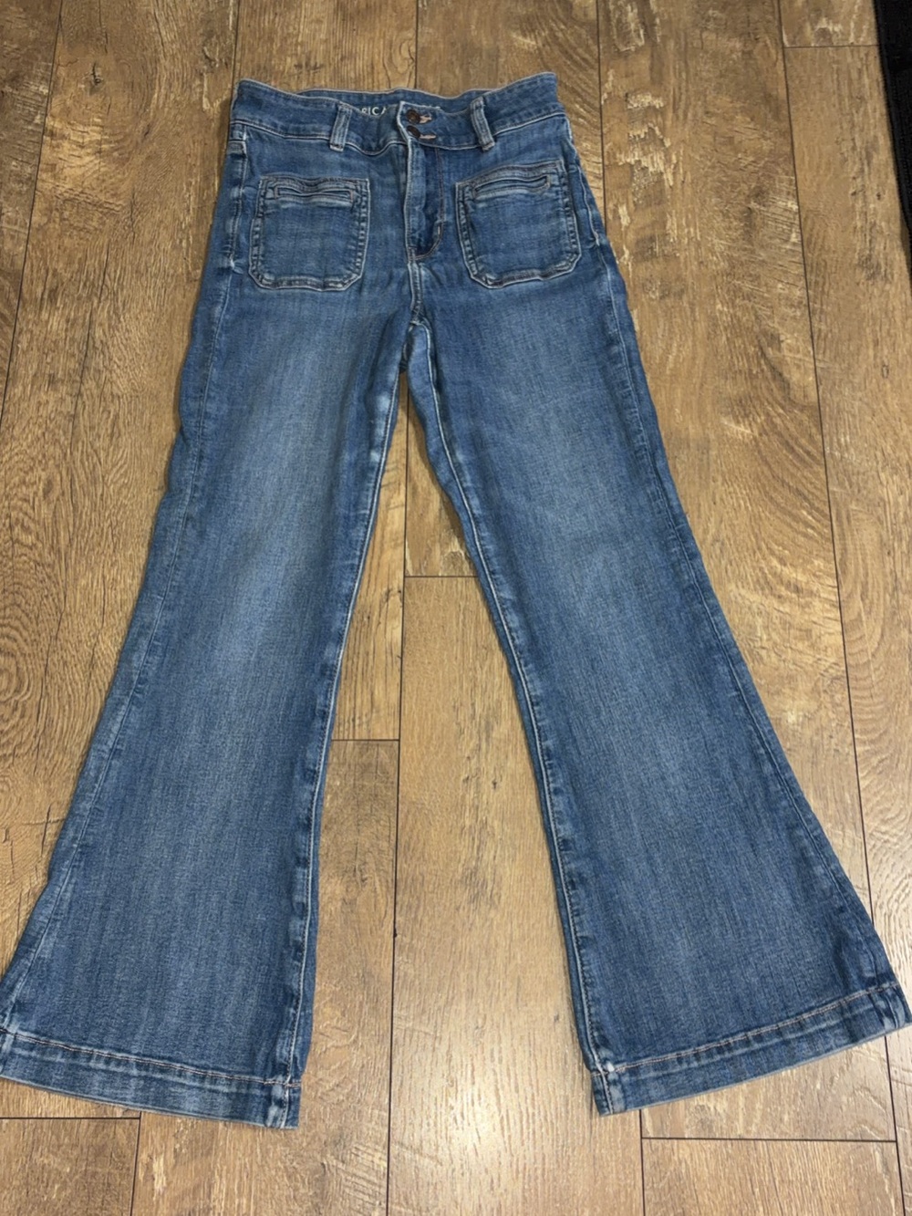 American Eagle Outfitters Blue Flare Jeans - Mid Wash